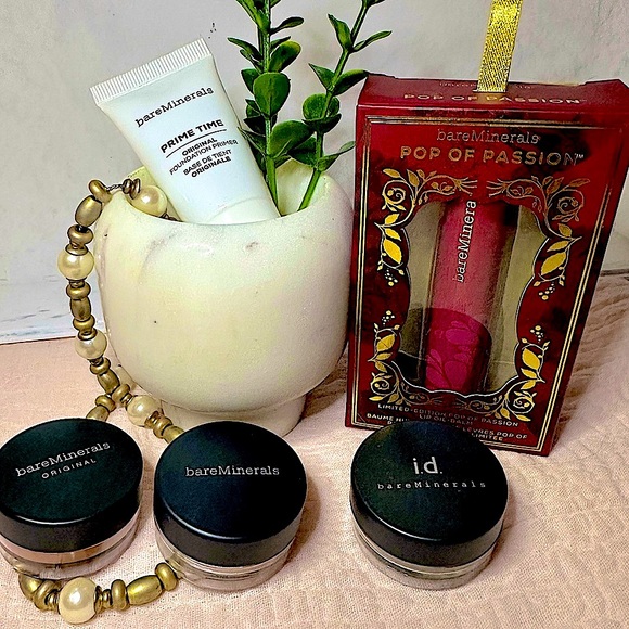 bareMinerals Beauty Bundle - 6 pc Set - Picture 10 of 16